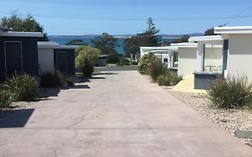 Old Pier Apartments